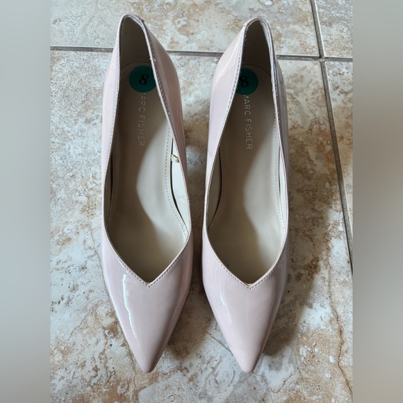 Marc Fisher minimalist Pointed Block Heel Pumps - Nude Pink - Picture 2 of 5